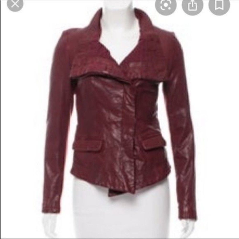 Anthroplogie Q40 maroon leather motto jacket Sz small BoxH collar asymmetrical